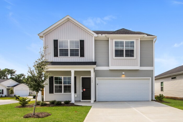 Primary Photo - Spacious Yard in Mill Branch