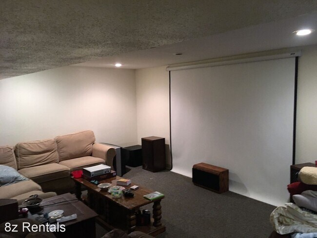 Foto del edificio - 5 br, 2.5 bath House - 530 S 44th St.