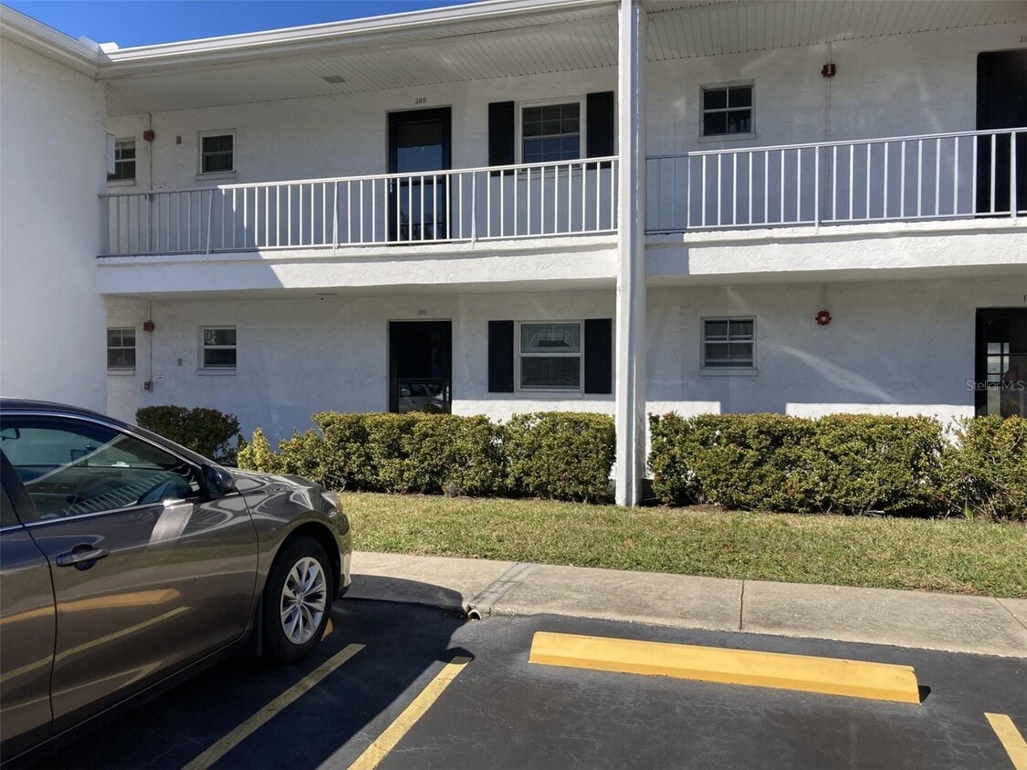 Foto del edificio - 4505 3rd St Cir W