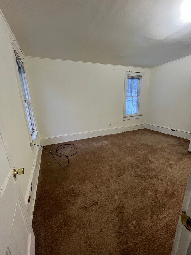 Foto del edificio - 4 Bedroom, 1.5 Bathroom Home in Bellefonte