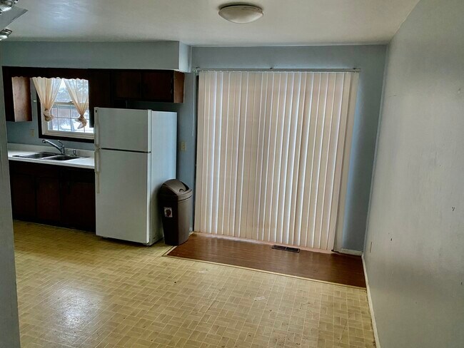 Foto del edificio - 621 W Brickville Rd