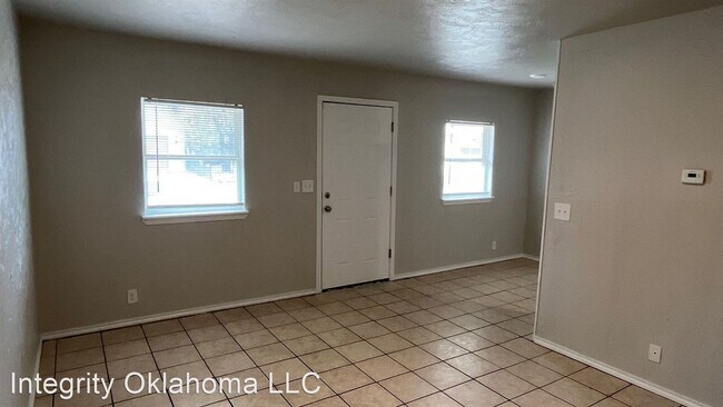 Foto del edificio - 1 br, 1 bath House - 3018 S. Lee Ave