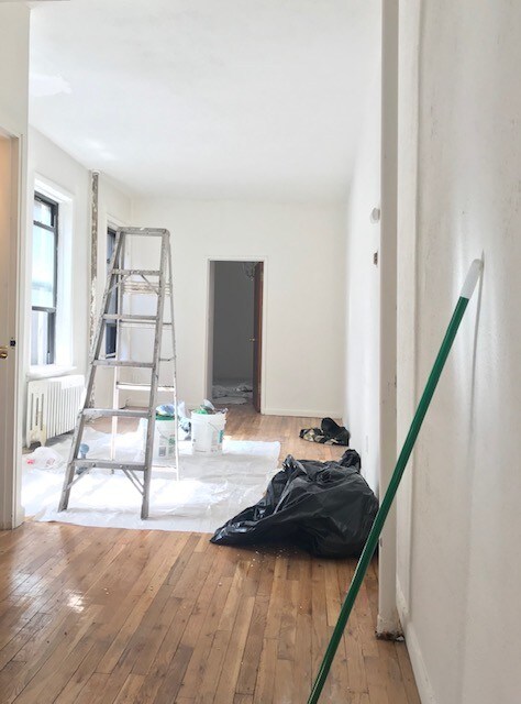 Foto principal - 316 E 49th St