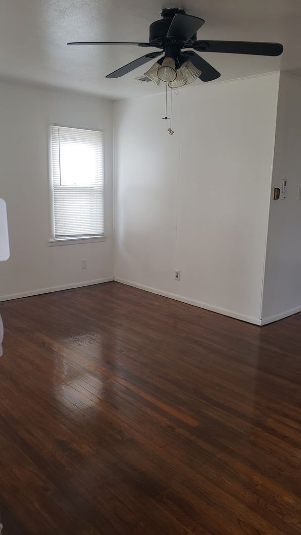 Foto del edificio - PCS OR HUD ACCEPTED!! Adorable 2 bed 1 bat...