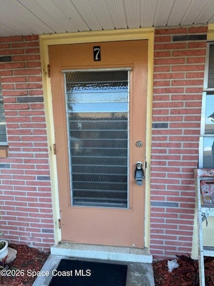 Building Photo - 2095 Pineapple Ave