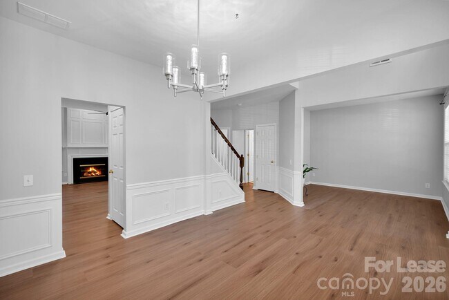 Building Photo - 14213 Eldon Dr