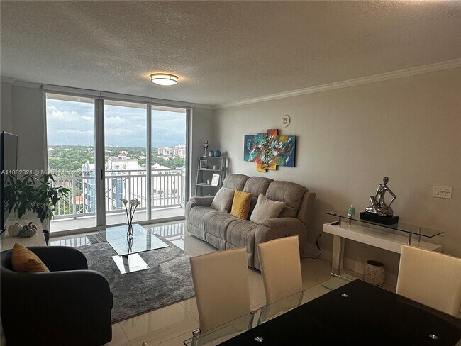 Foto del edificio - 2665 SW 37th Ave