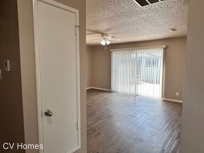 Building Photo - 3 br, 2 bath House - 1385 Davis St.