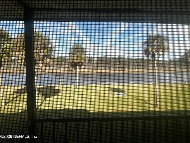 Foto del edificio - 1530 El Prado Rd