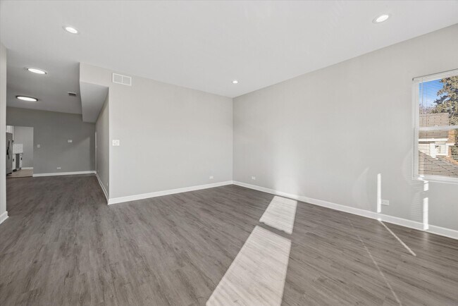 Foto del edificio - 8018 S Harvard Ave