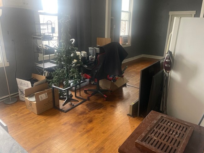 Photo - 224 W 31st St Apartment