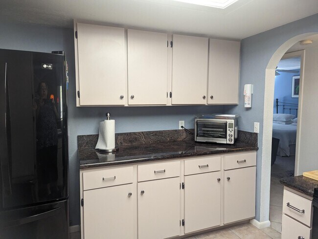 Foto del edificio - 2748 Orchid Oaks Dr