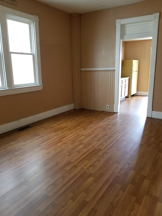 Dining Room - 238 Richmond Ave
