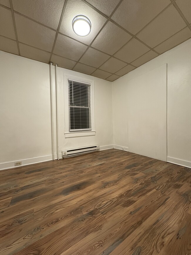 Foto del edificio - 2030 Hanover Ave