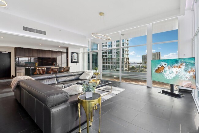 Foto del edificio - 1262 Kettner Blvd