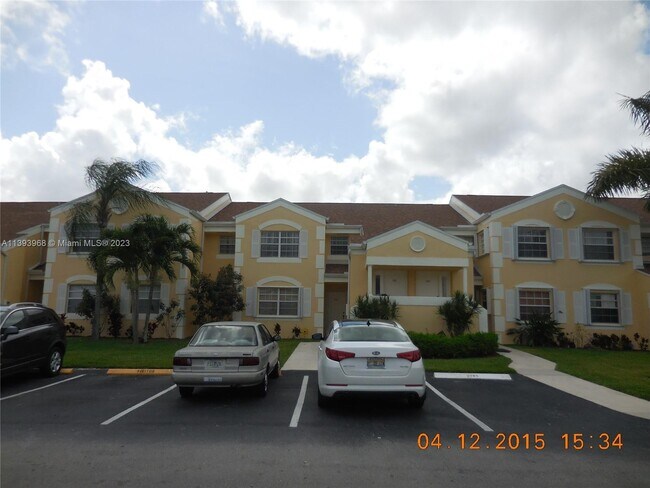 Foto del edificio - 2282 SE 27th Dr