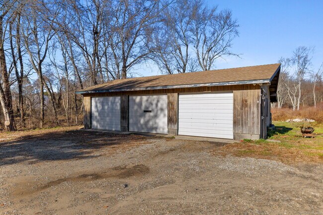 Foto del edificio - 475 Parum Rd