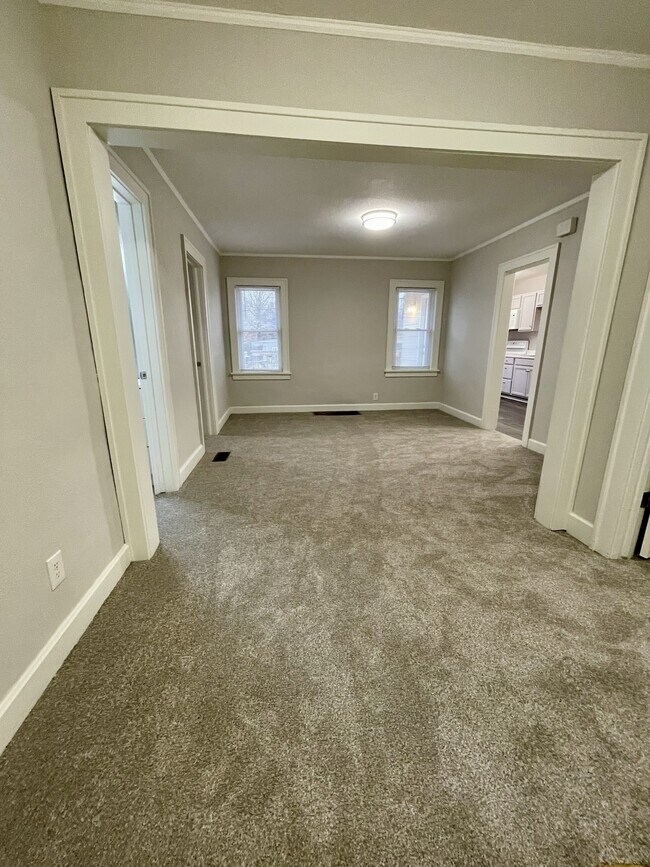 Foto del edificio - 108 S Hawthorne Ave