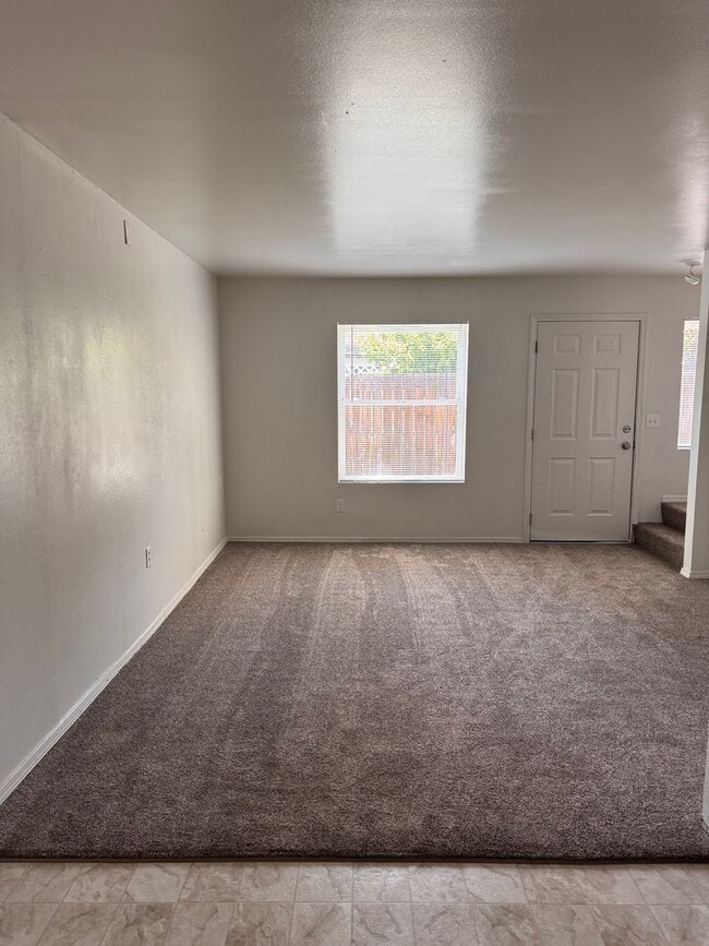 Building Photo - 1107 Browne Ave
