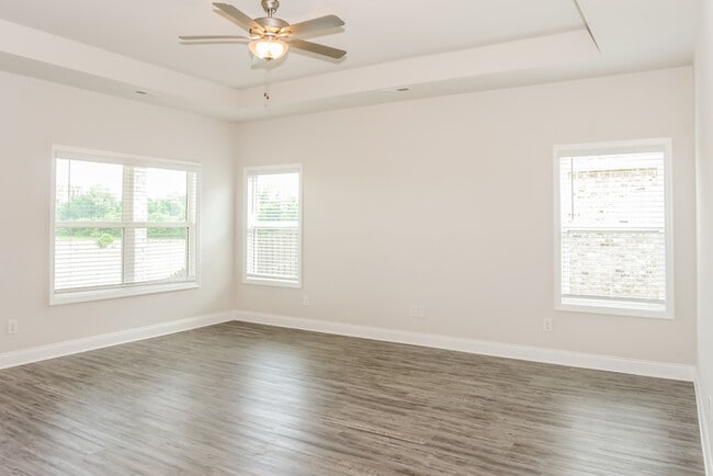 Building Photo - 3202 Jordan Farm Cir
