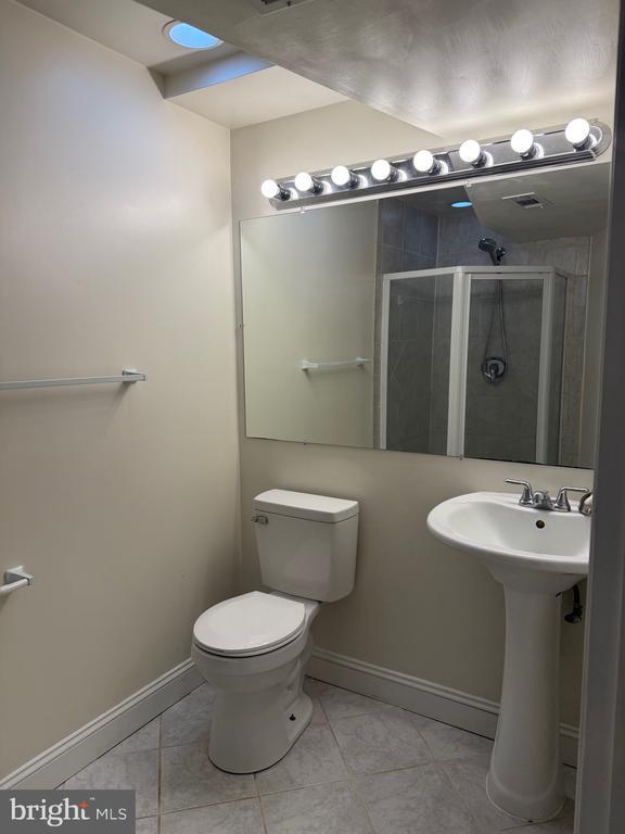 Foto del edificio - 19 Allenhurst Ct