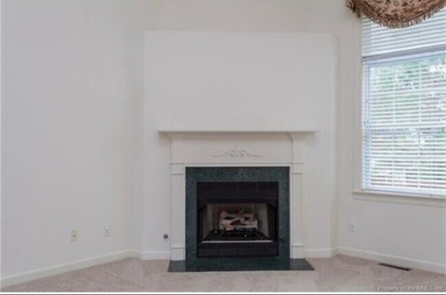 Foto del edificio - 209 George Wythe Ln