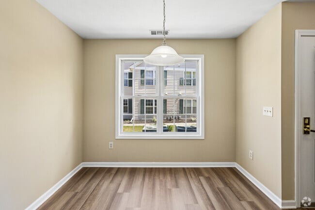 Spruce 1BR 1BA - 864SF - Dining Room - Stillwaters, Hickory Grove Apartments