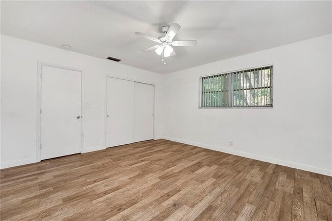 Building Photo - 11837 NW 32nd Ct