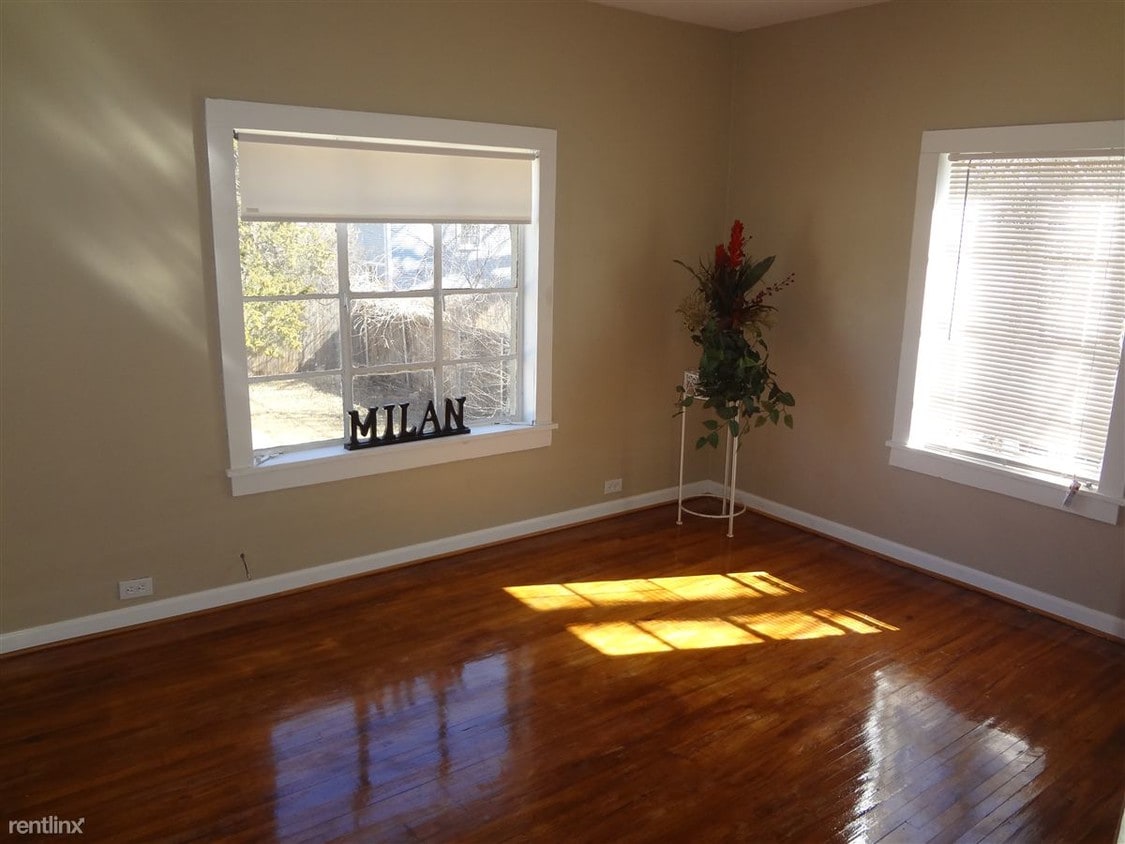 Building Photo - 1514 1/2 NW 22nd St