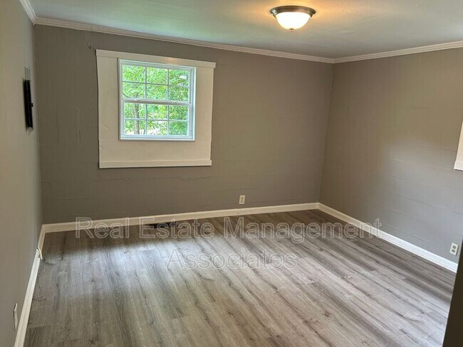 Foto del edificio - 612 N 9th St