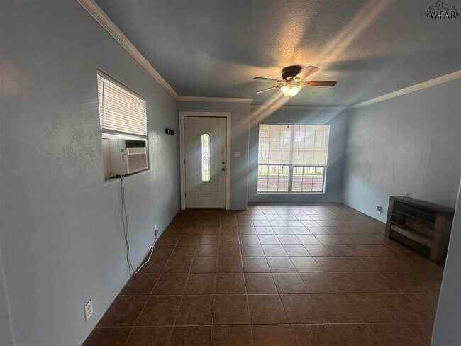 Foto del edificio - 407 E Gilbert St