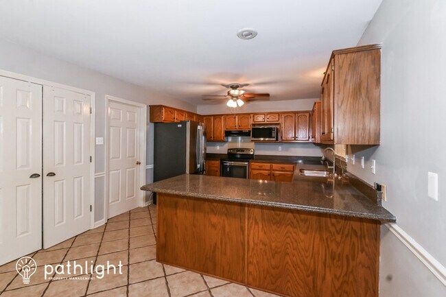 Building Photo - 910 Sugar Cove, Collierville, TN, 38017