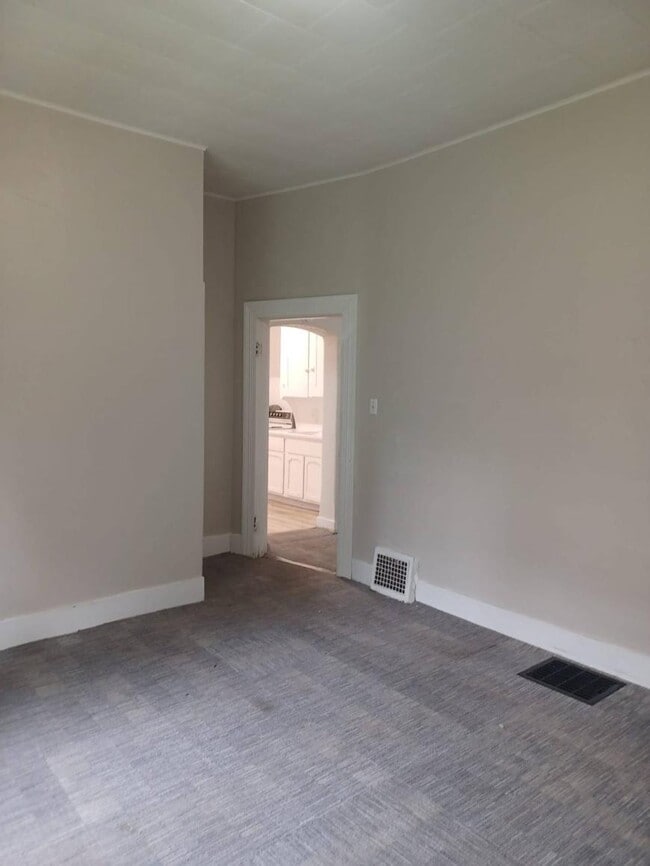 Foto del edificio - 1.0 bedroom in Richmond Indiana 47374