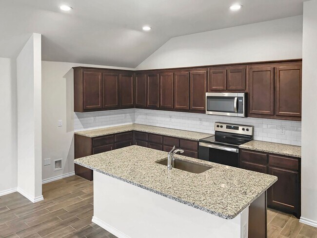 Foto del edificio - Stylish New Build with Luxury Finishes – M...
