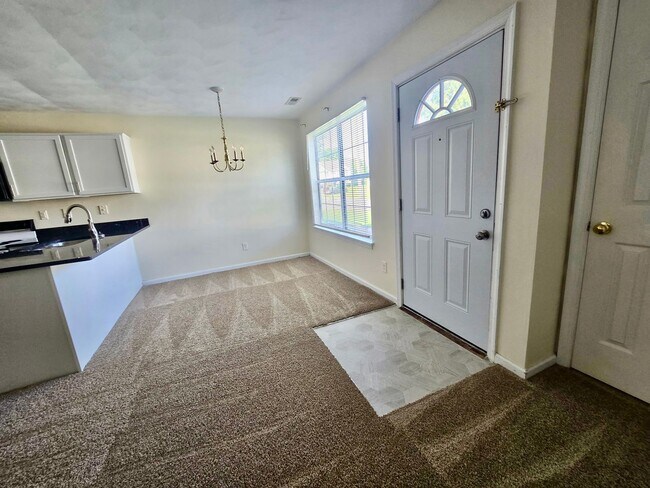 Foto del edificio - 3341 Clover Meadow Dr