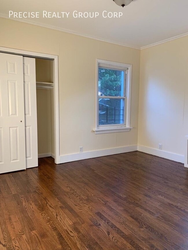 Photo - 17 Landscape Ave Apartment