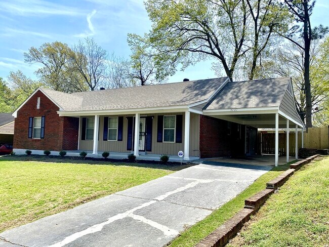 Foto del edificio - 5131 Rolling Meadows Dr - Available Now!