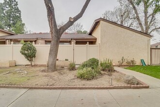 Building Photo - 5201 Dunsmuir Rd