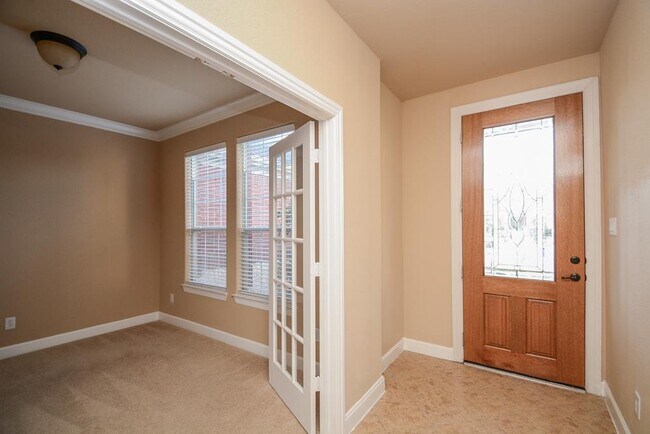 Building Photo - 25939 Celtic Terrace Dr