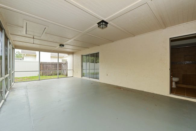 Building Photo - 12629 Buckhorn Dr