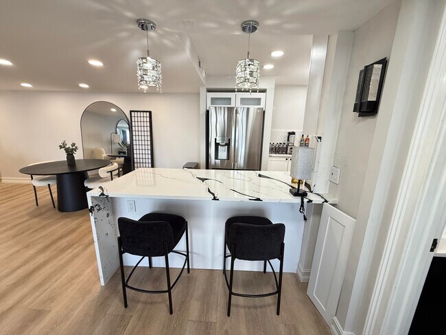 Foto del edificio - 5600 N Flagler Dr
