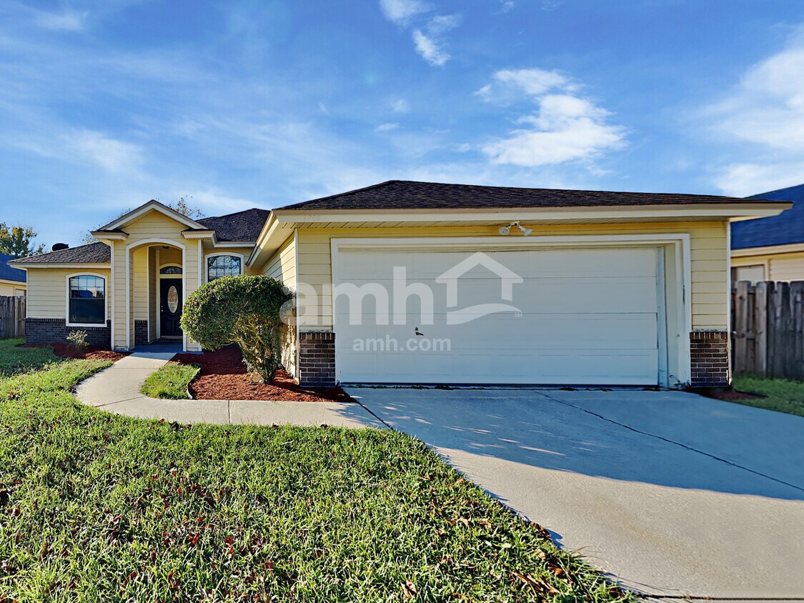 3753 Woodbriar Drive House Rental in Orange Park, FL