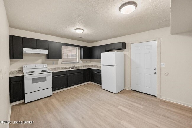 Foto del edificio - 1351 S 20th St