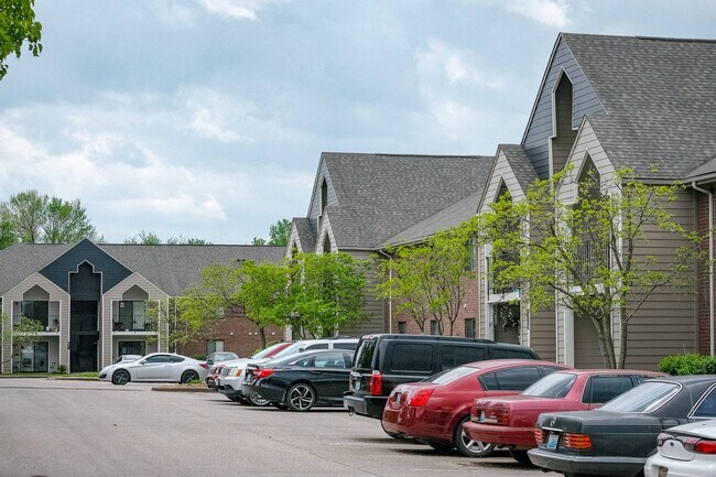 Apartamentos Hillview Woods - Hillview Woods Apartments