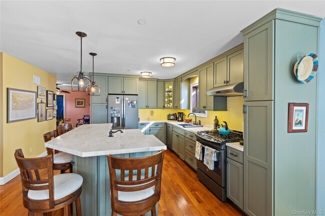 Foto del edificio - 62 Delaware Ave