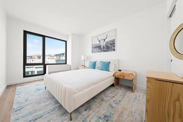 Foto del edificio - 1 bedroom in BRONX NY 10455