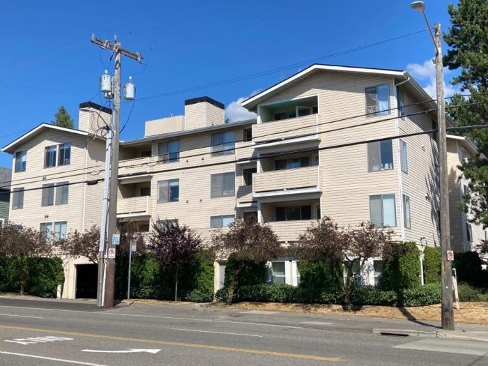 Primary Photo - 1 bedroom in Seattle WA 98133