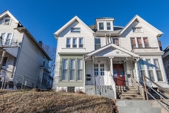 Building Photo - 1031 Northampton St