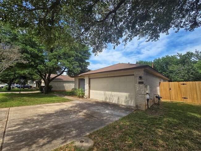 Foto del edificio - 1128 Brashear Ln