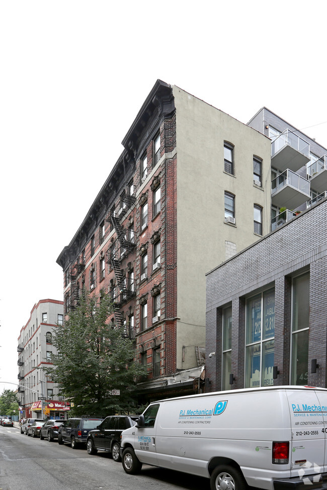 Foto del edificio - 200 Stanton St